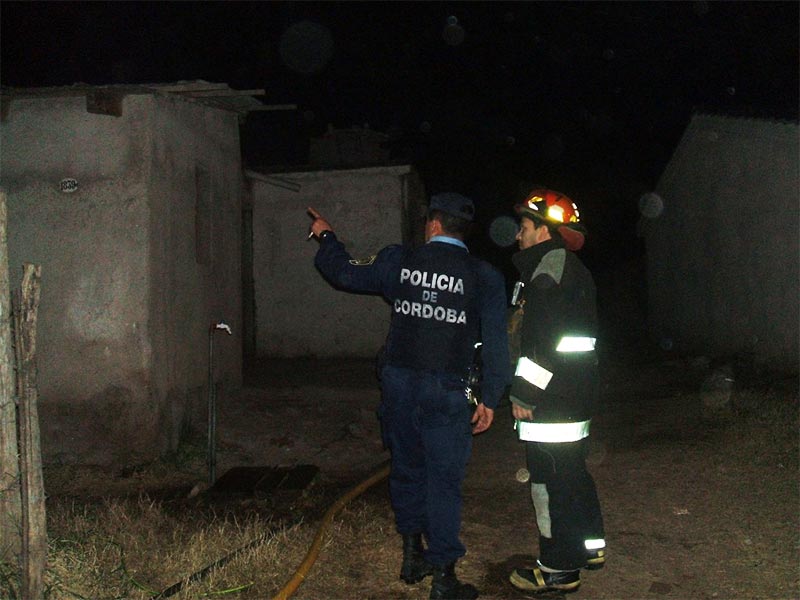 Incendio en una vivienda de calle Brasil