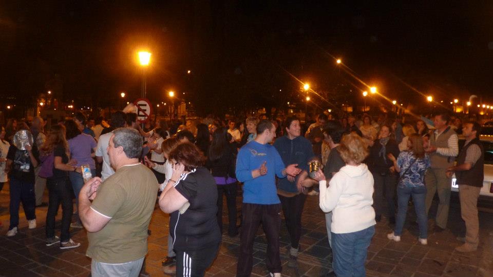 cacerolazo en alta gracia 1 - Diario Resumen de la región