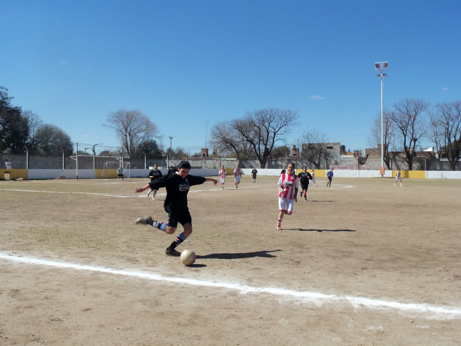 el futbol vivio su peor tarde 1 - Diario Resumen de la región