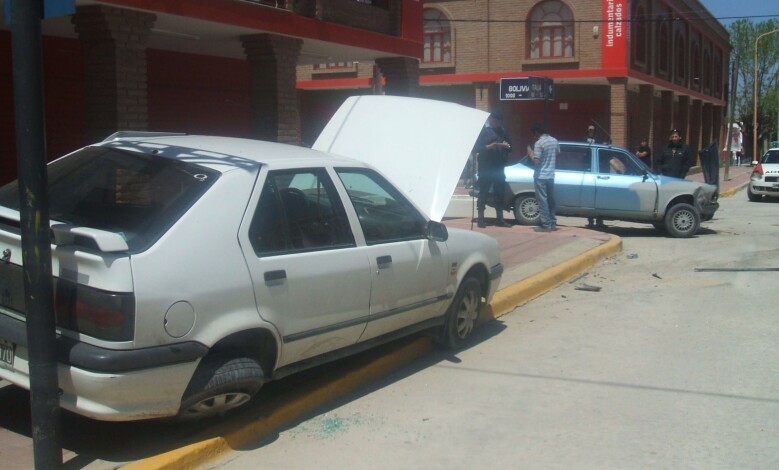 choque en calle italia y bolivia 1 - Diario Resumen de la región