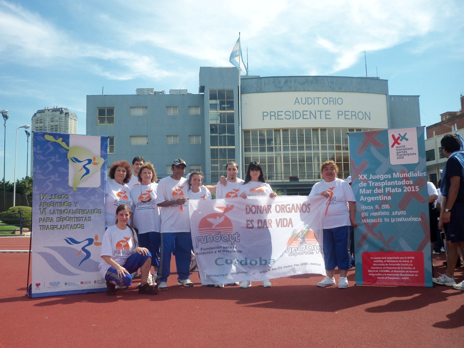 Fabián López , campeón cordobés en los 5000 metros de atletismo en los torneos que se realizan para personas transplantadas