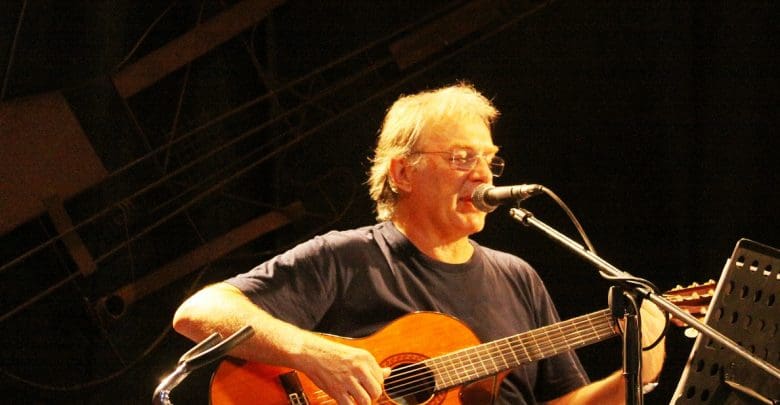 primer noche de cantautores 2013 1 - Diario Resumen de la región