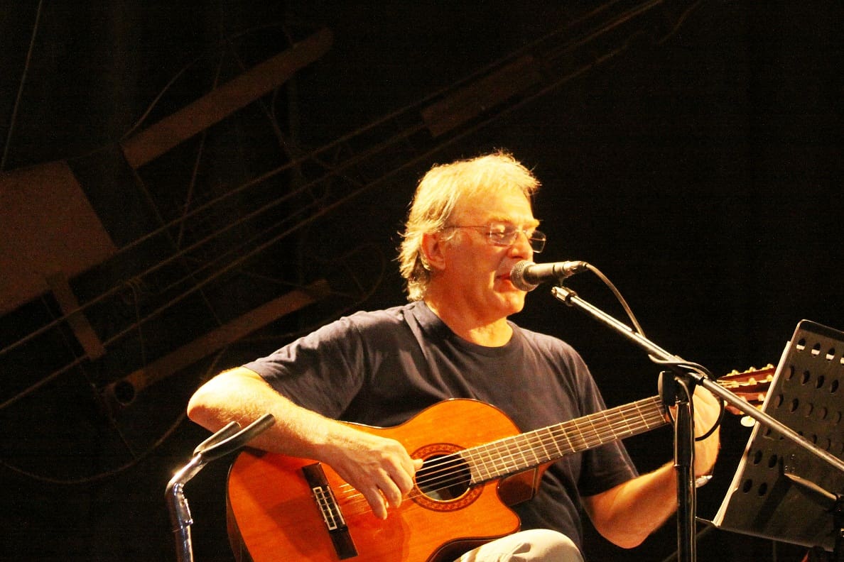 primer noche de cantautores 2013 1 - Diario Resumen de la región