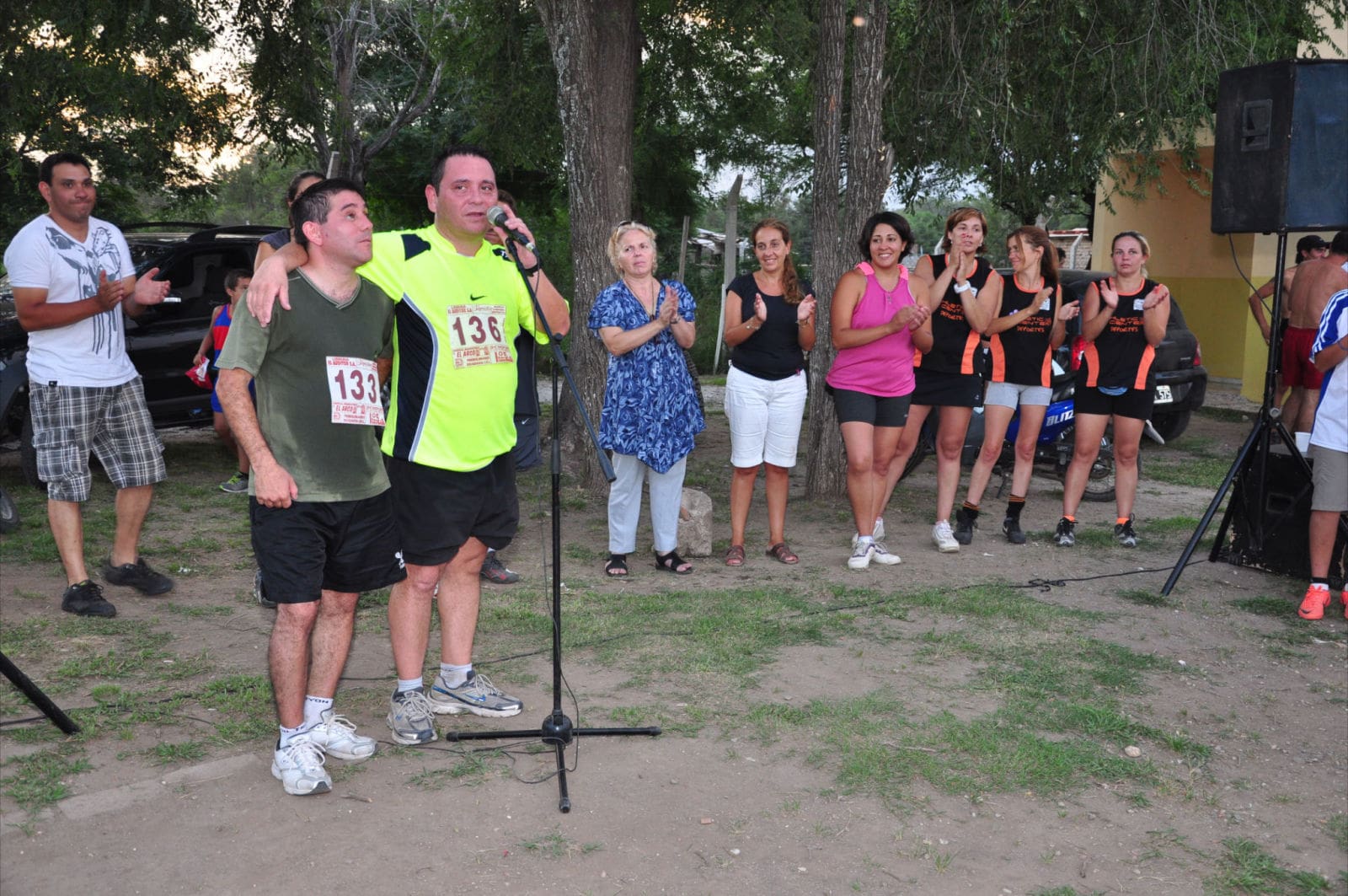 se entregaron premios a los deportistas ganadores 1 - Diario Resumen de la región