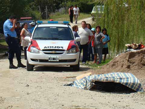 El cuerpo de la víctima fue retirado a las 15:30 hs. por Policía Judicial
