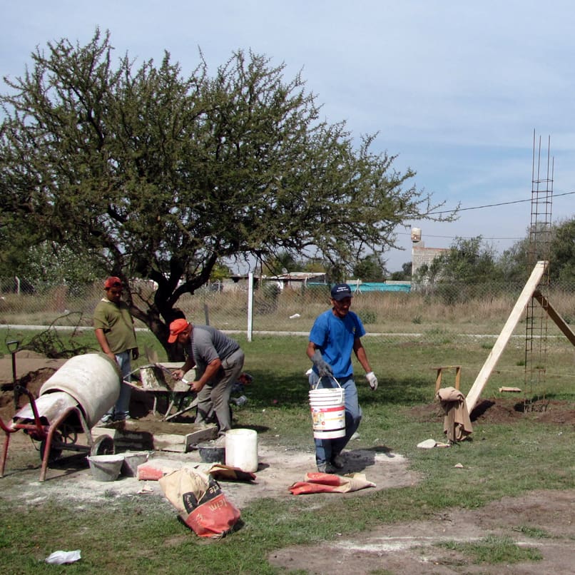 Construcción de SUM en Villa del Prado