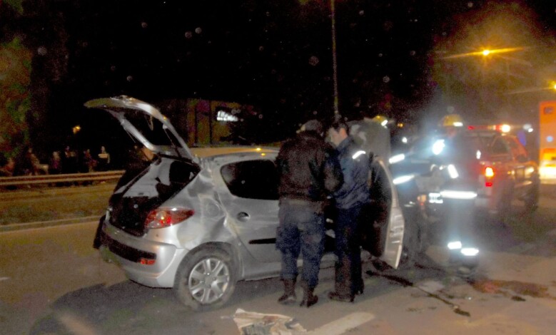 ACCIDENTE ROTONDA FANGIO 2 1 - Diario Resumen de la región