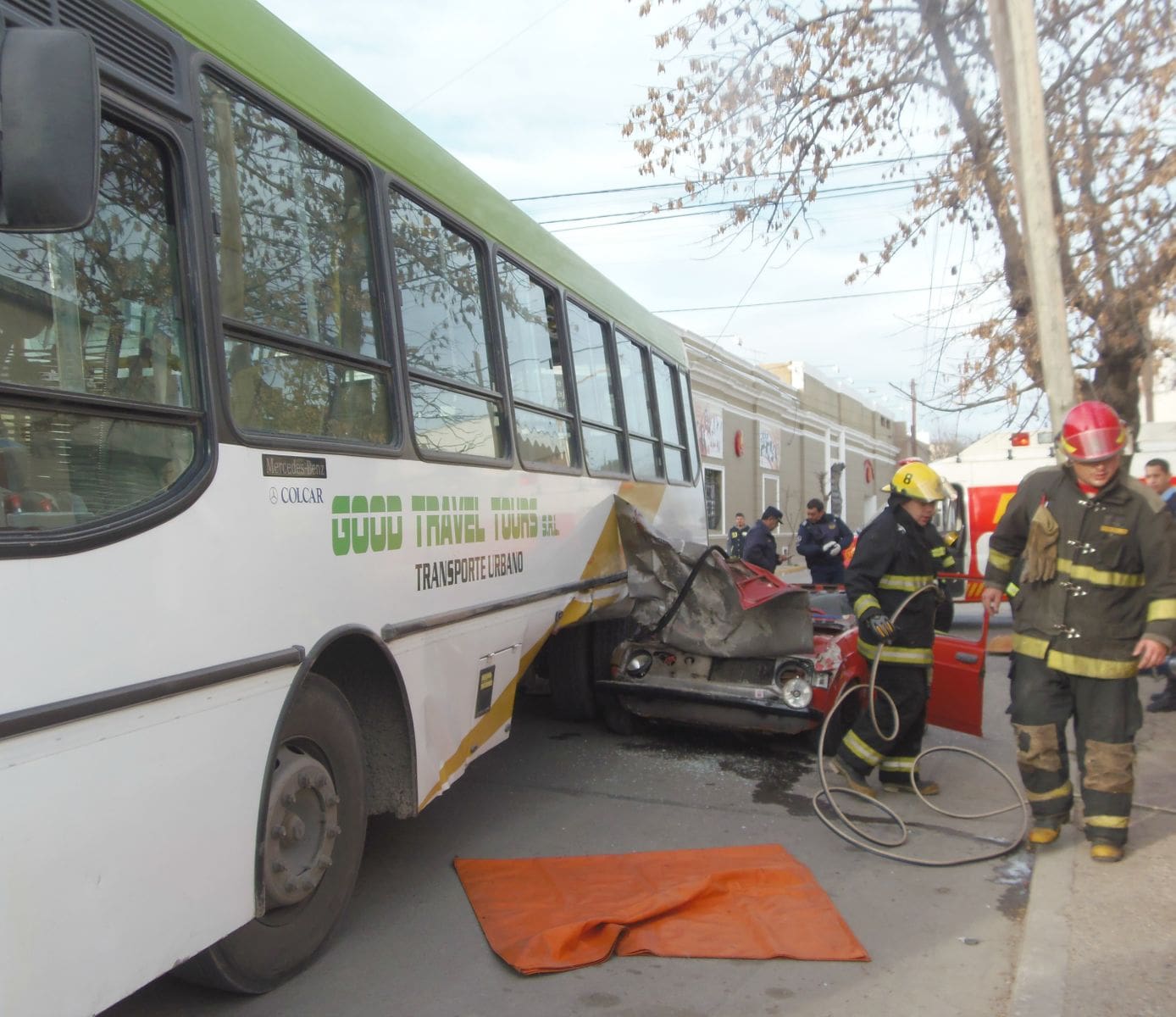 CHOQUE EN URQUIZA 1 - Diario Resumen de la región