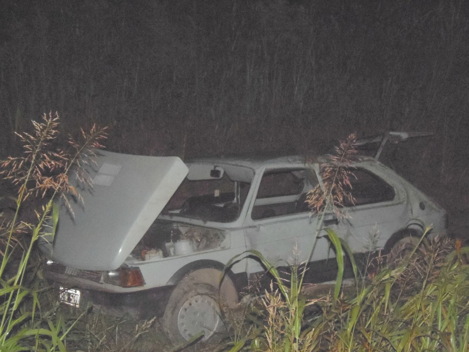 AUTO ACCIDENTADO 1 - Diario Resumen de la región