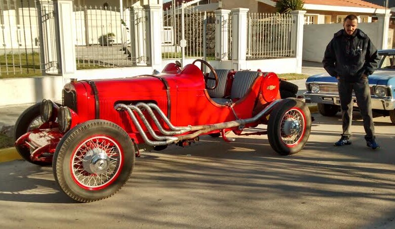 AUTOS ANTIGUOS 5 - Diario Resumen de la región