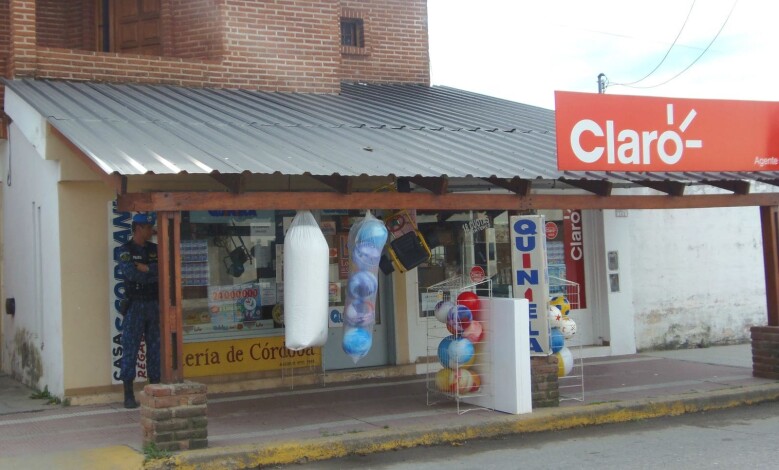 ASALTO EN Bº PELEGRINI 1 - Diario Resumen de la región