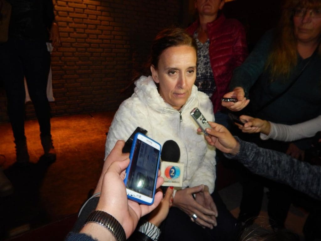 atiendiendo a la prensa - Diario Resumen de la región