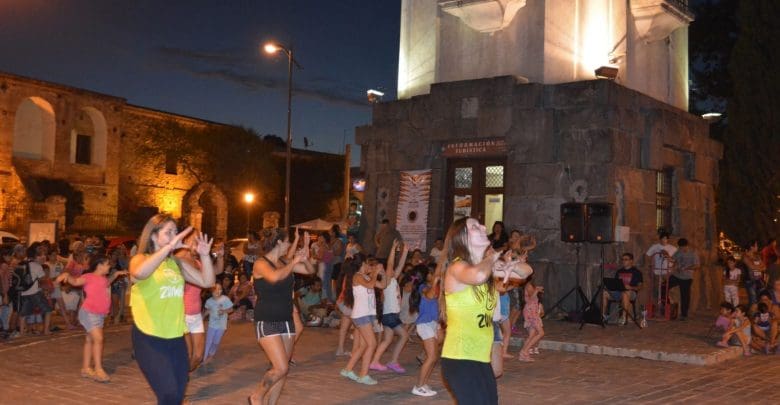 zumba 1 - Diario Resumen de la región