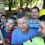 Macri saludando dos copia 1 - Diario Resumen de la región