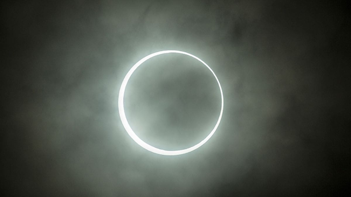 Eclipse anular 1 - Diario Resumen de la región