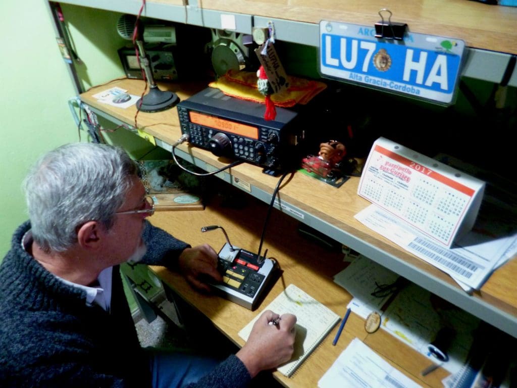 Radioaficionados 2 - Diario Resumen de la región