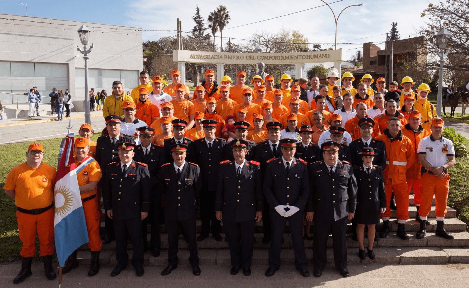 BOMBEROS UNO - Diario Resumen de la región