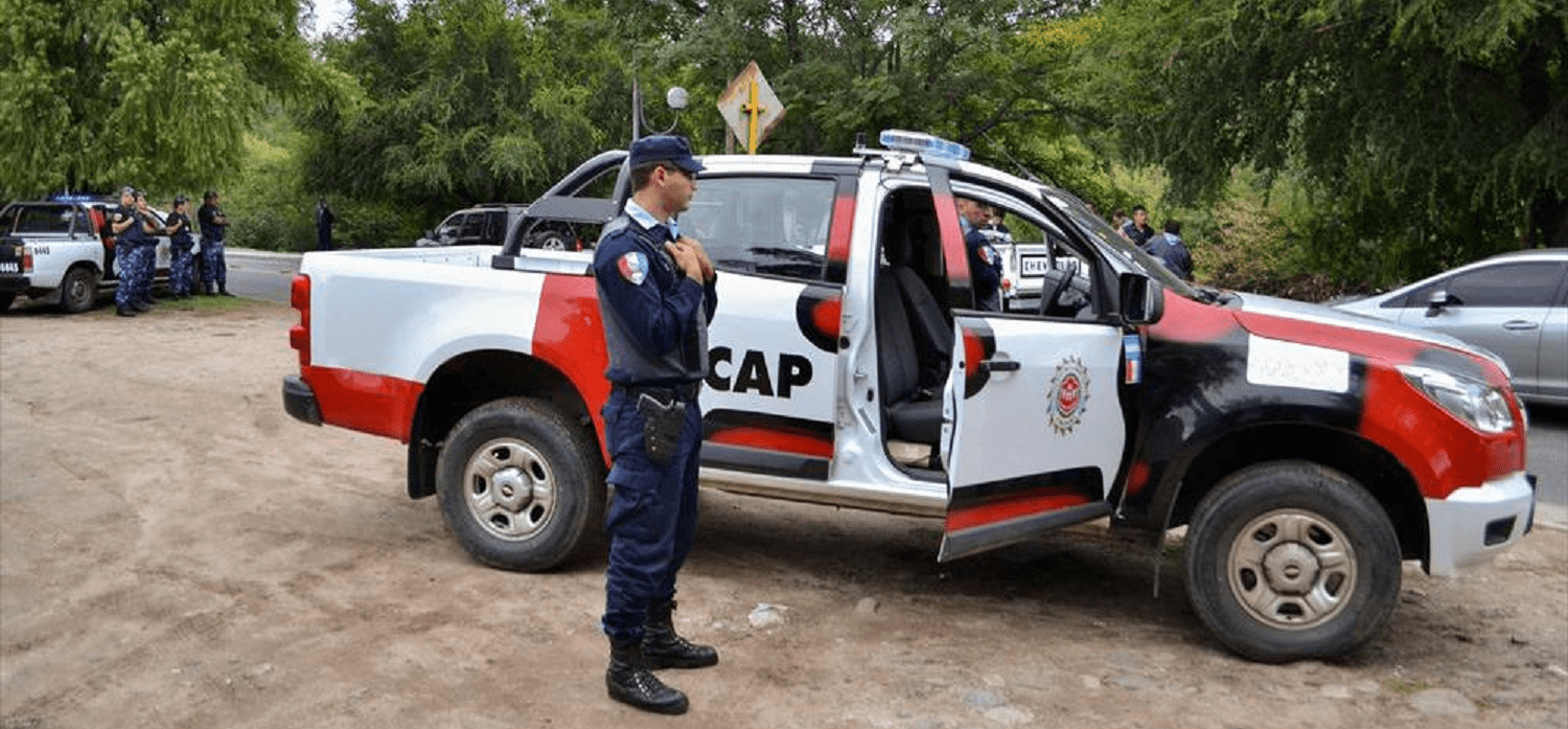 Operativo policial A - Diario Resumen de la región