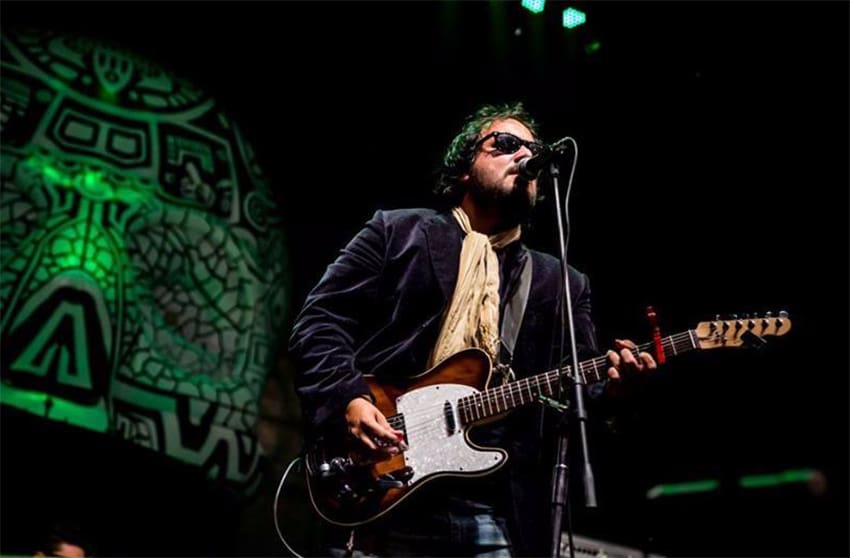 Musico Anfitrion En Redaccion - Diario Resumen de la región