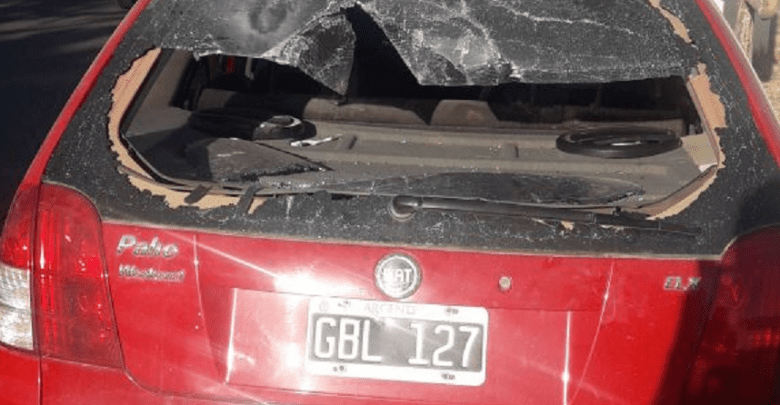Auto roto A - Diario Resumen de la región