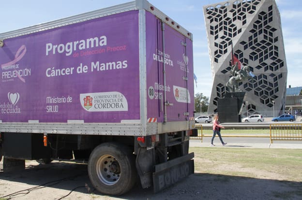 cancer de mama 2 - Diario Resumen de la región