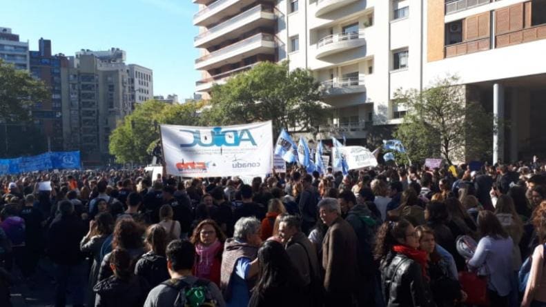 unc reclamo - Diario Resumen de la región
