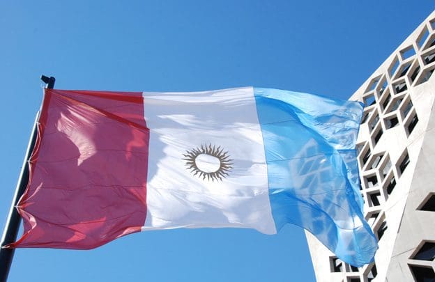bandera6132 - Diario Resumen de la región