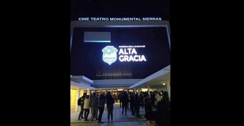 cine monumental - Diario Resumen de la región