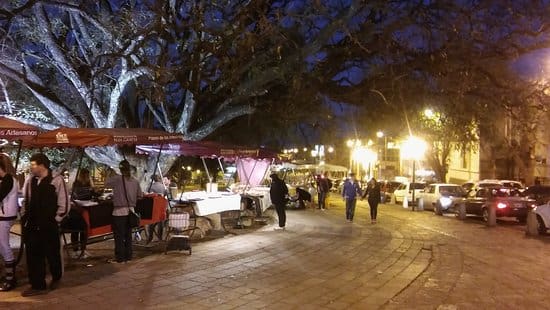 feria de artesanos - Diario Resumen de la región