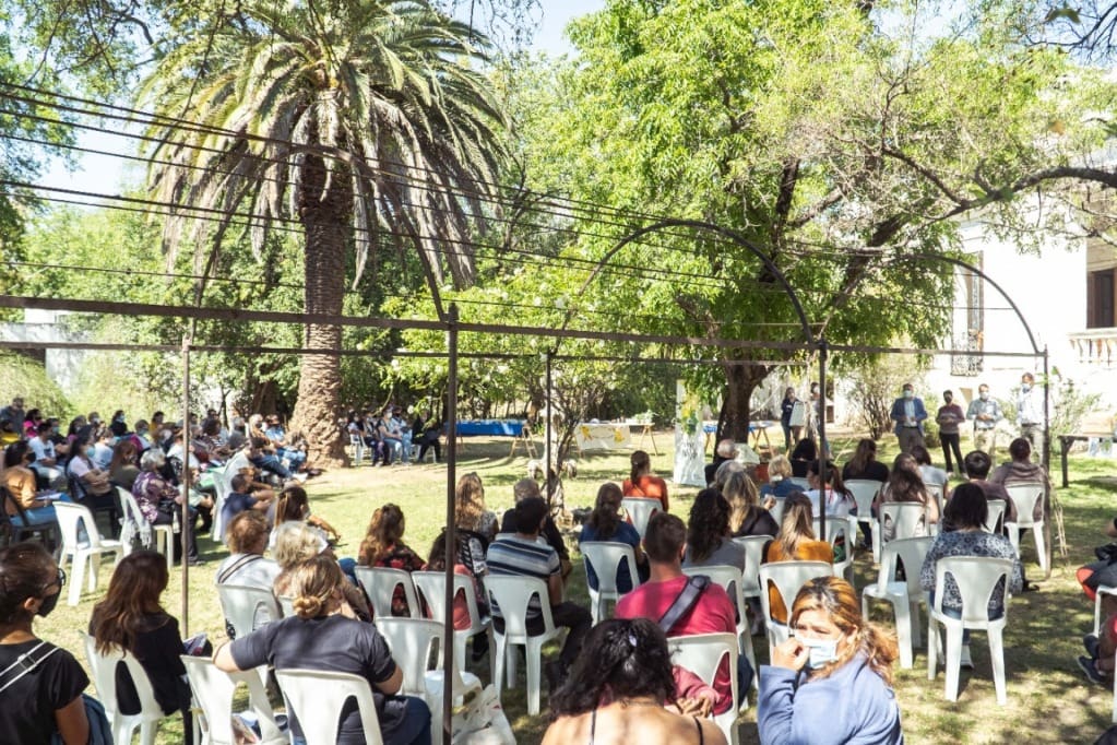 taller de huerta 200 personas - Diario Resumen de la región