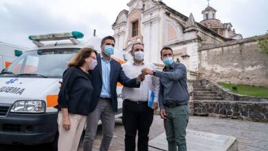 entrega ambulancia torres roca agazzi - Diario Resumen de la región