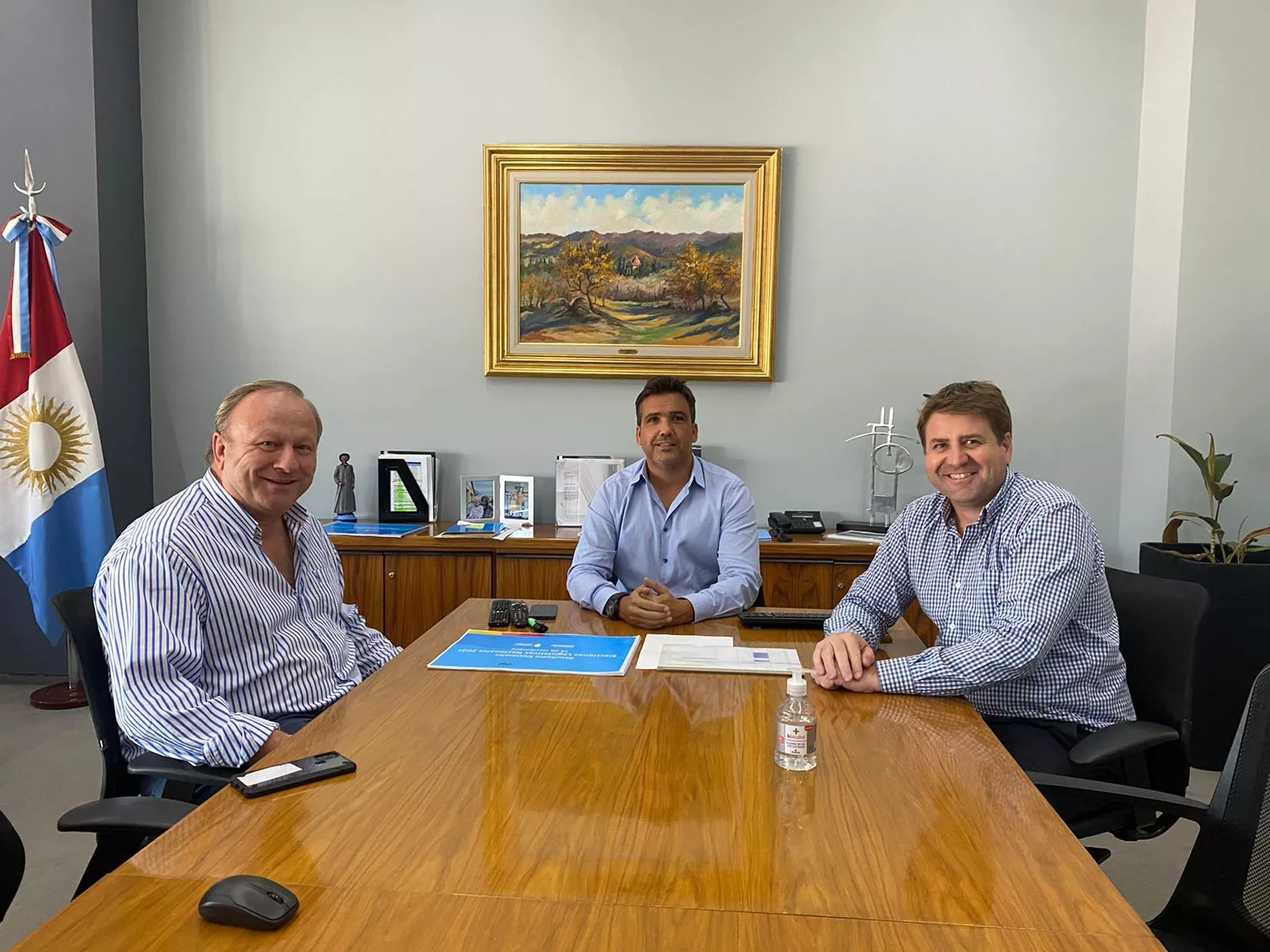 multimedia.grande.b21013c176dc6be9.666f726f20696e74656e64656e746573207261646963616c65735f6772616e64652e77656270 - Diario Resumen de la región