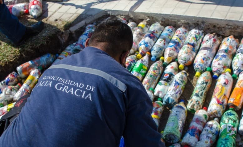 ecobotellas rampas 1024x678 1 - Diario Resumen de la región