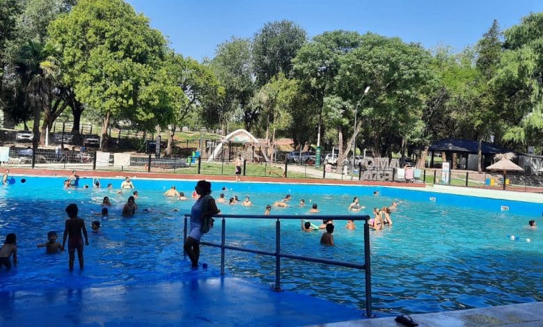 pileta municipal barrios - Diario Resumen de la región