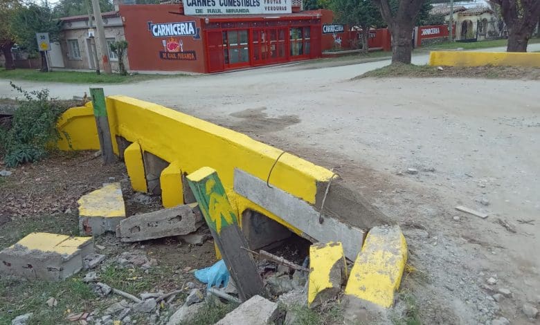 alcantarilla rota - Diario Resumen de la región