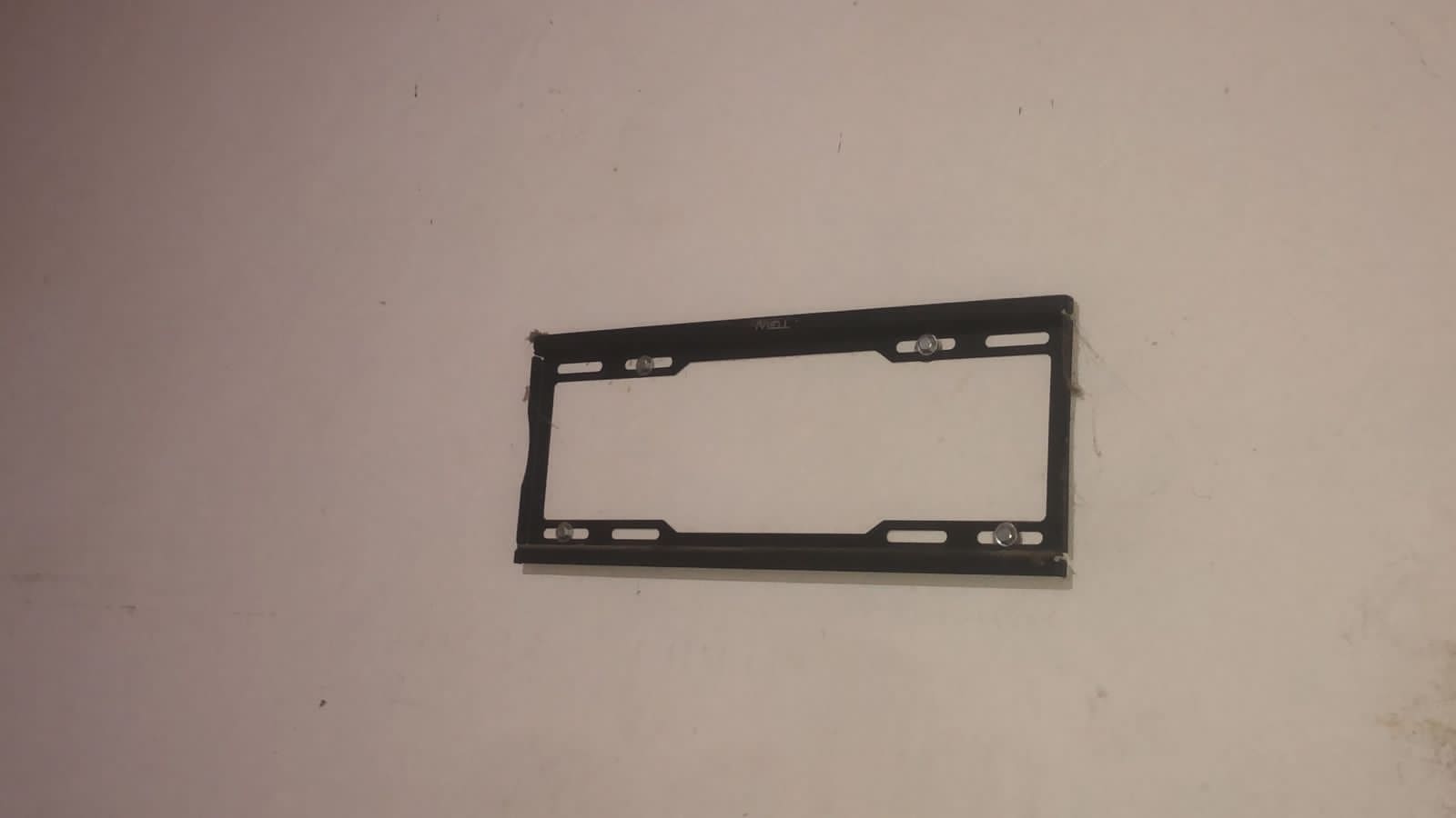 "Se tomaron el tiempo de destornillar los teles", dijo la damnificada.